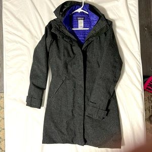 Patagonia three jackets in one. Can be worn without zip in jacket. Very warm